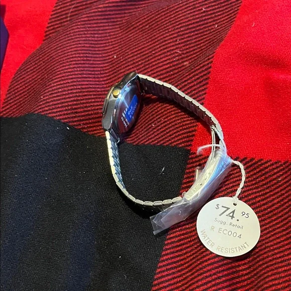 Mickey Mouse Gold and Silver Men's Watch - Picture 3 of 4